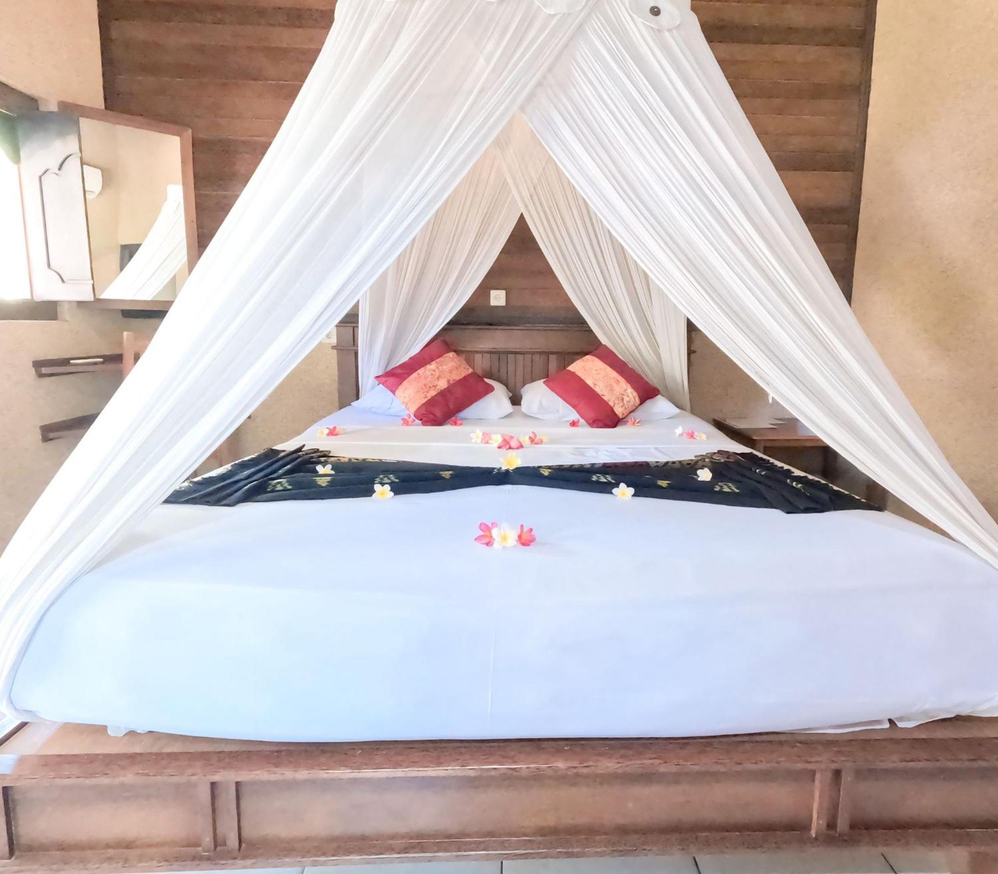 Suka Sari Cottages Pemuteran  Ngoại thất bức ảnh